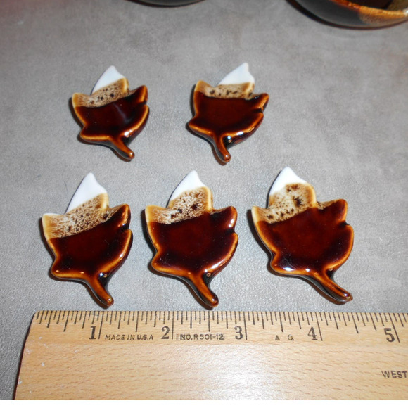 Japanese/Asian Dinnerware: Wood Bowls, Chopsticks & Rests, Ceramic Plates - Picture 9 of 16